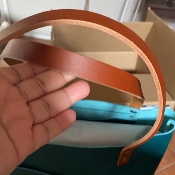 Portland Leather Goods Classic Medium Tote, Caribbean, NWT - Picture 5 of 6